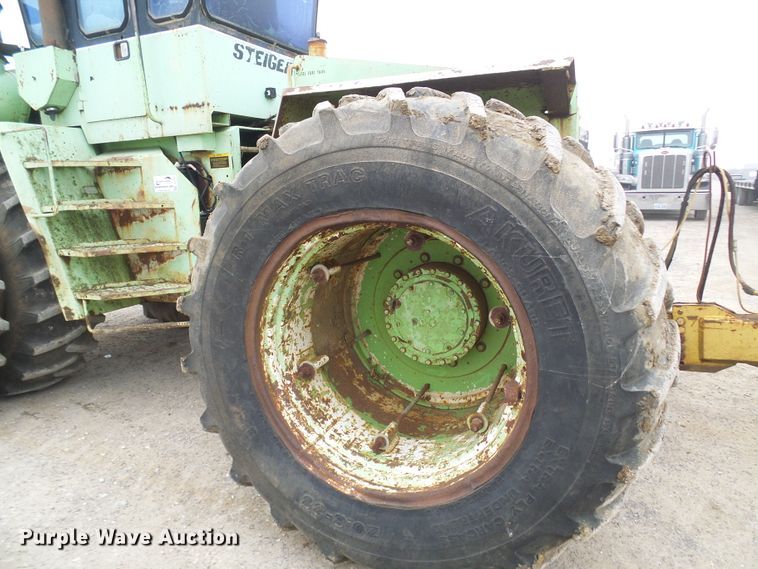 image for item DC2867 Steiger Cougar III PTA280  4WD tractor