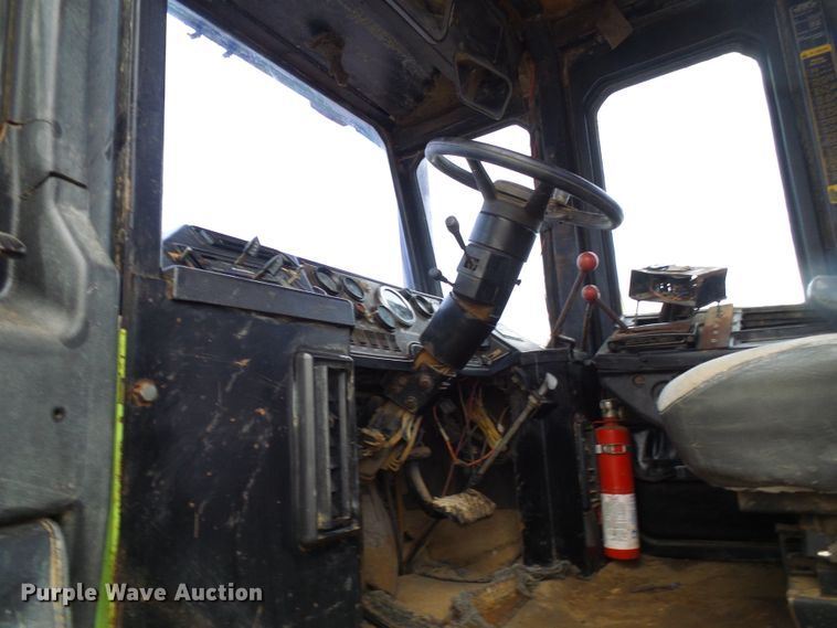 image for item DC2867 Steiger Cougar III PTA280  4WD tractor