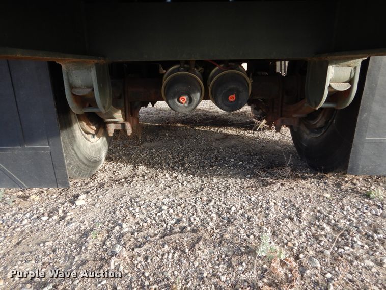 image for item DC4506 1984 Vulcan flatbed trailer