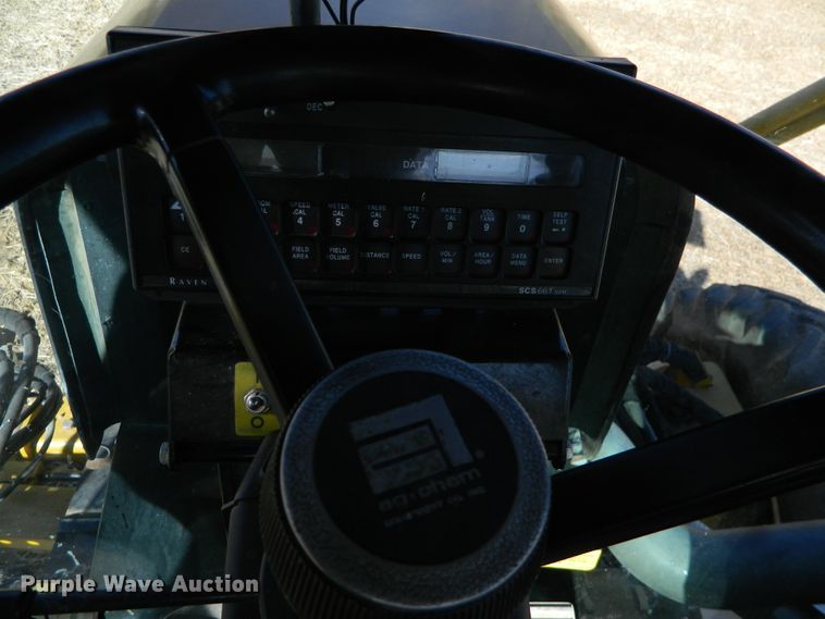 image for item DF4579 2004 Ag-Chem RoGator 864  sprayer