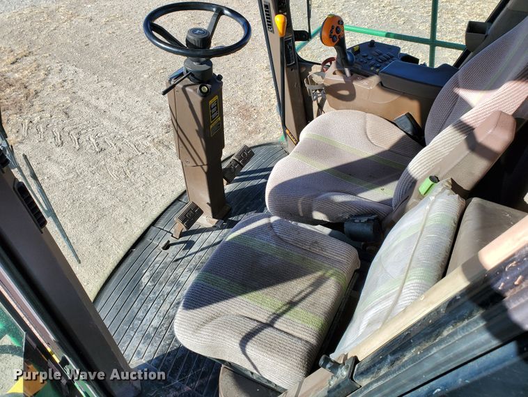 image for item DF4601 2009 John Deere 7850  forage harvester