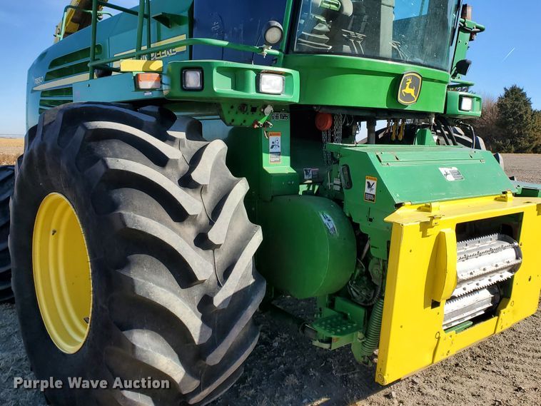 image for item DF4601 2009 John Deere 7850  forage harvester