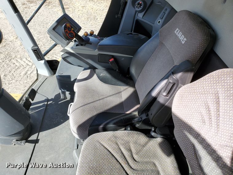 image for item DF4602 2011 Claas Lexion 760TT  RWA combine