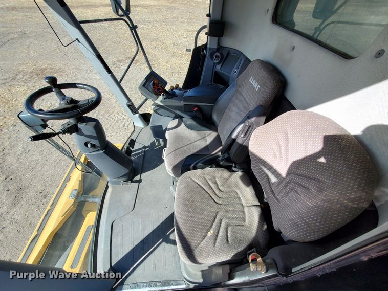 image for item DF4602 2011 Claas Lexion 760TT  RWA combine