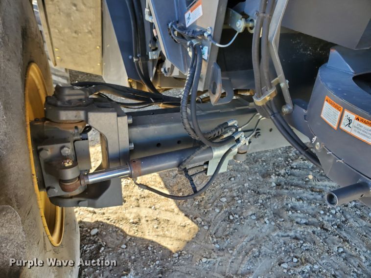 image for item DF4602 2011 Claas Lexion 760TT  RWA combine