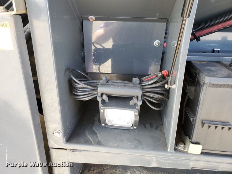 image for item DF4602 2011 Claas Lexion 760TT  RWA combine