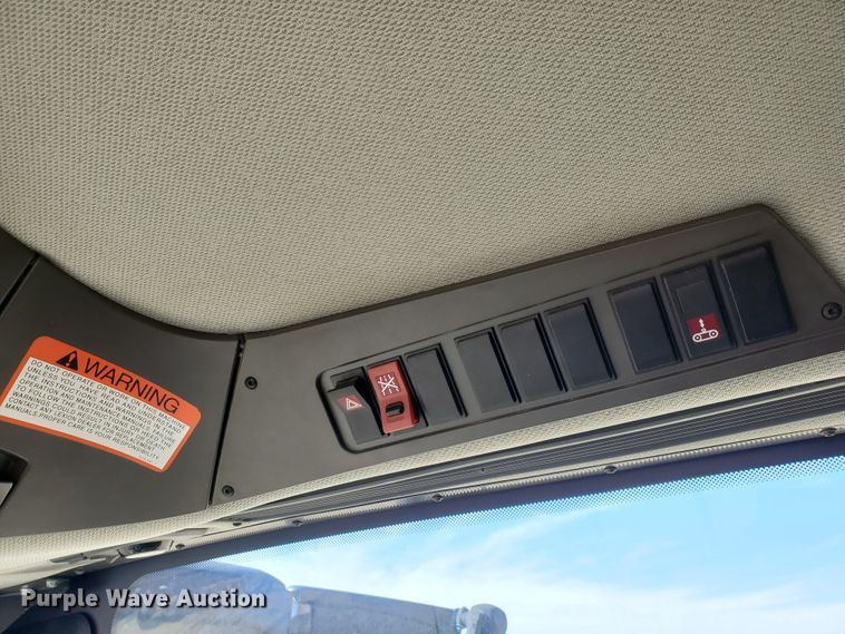 image for item DF4603 2013 Claas Lexion 750TT  RWA combine