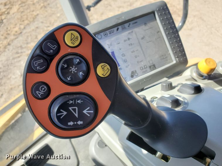 image for item DF4603 2013 Claas Lexion 750TT  RWA combine