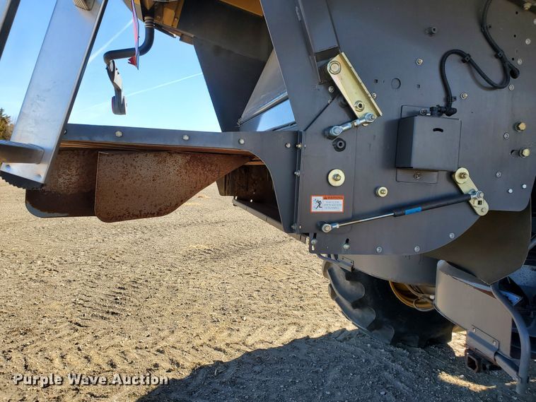image for item DF4603 2013 Claas Lexion 750TT  RWA combine