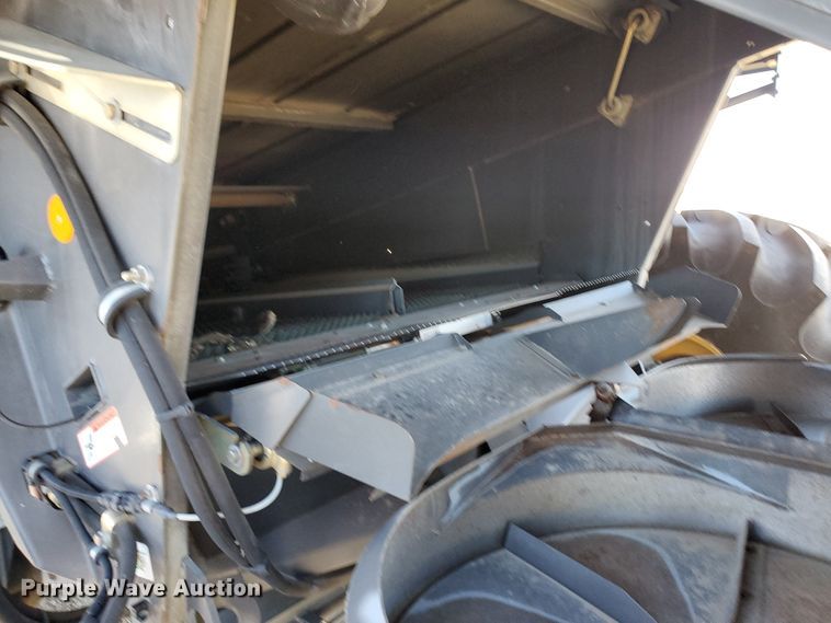 image for item DF4603 2013 Claas Lexion 750TT  RWA combine