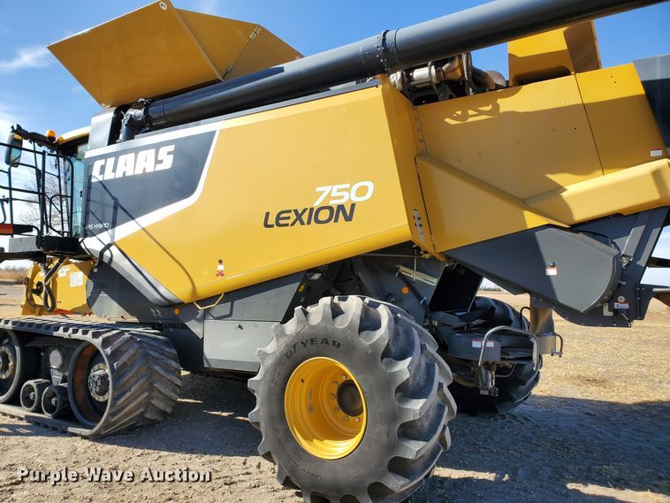 image for item DF4603 2013 Claas Lexion 750TT  RWA combine