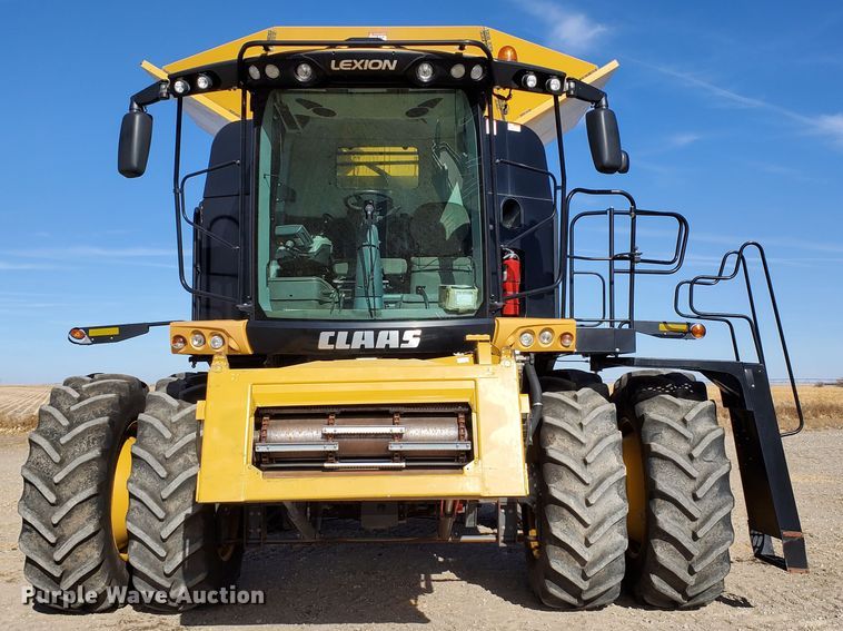 image for item DF4604 2013 Claas Lexion 750  RWA combine