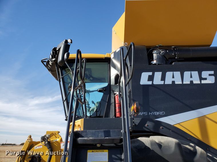 image for item DF4604 2013 Claas Lexion 750  RWA combine