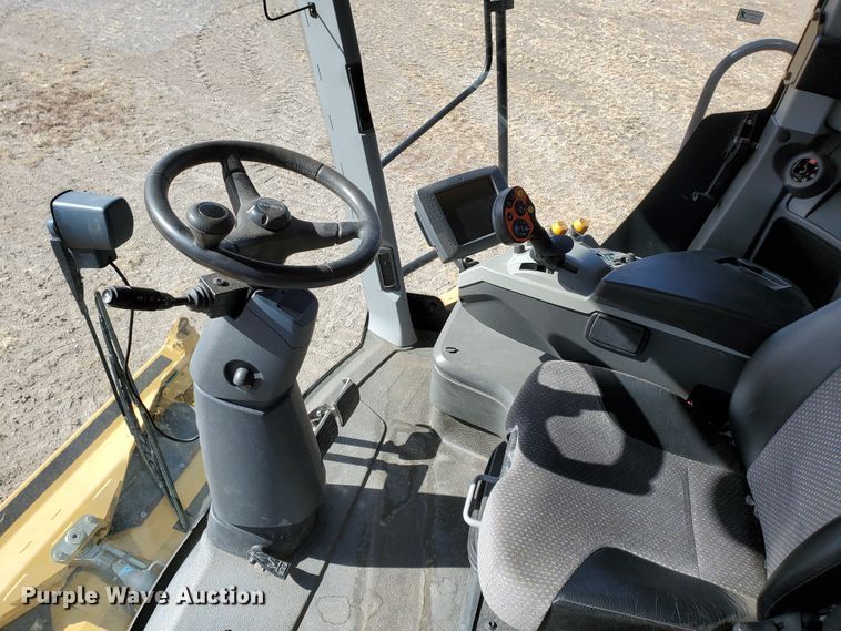 image for item DF4604 2013 Claas Lexion 750  RWA combine