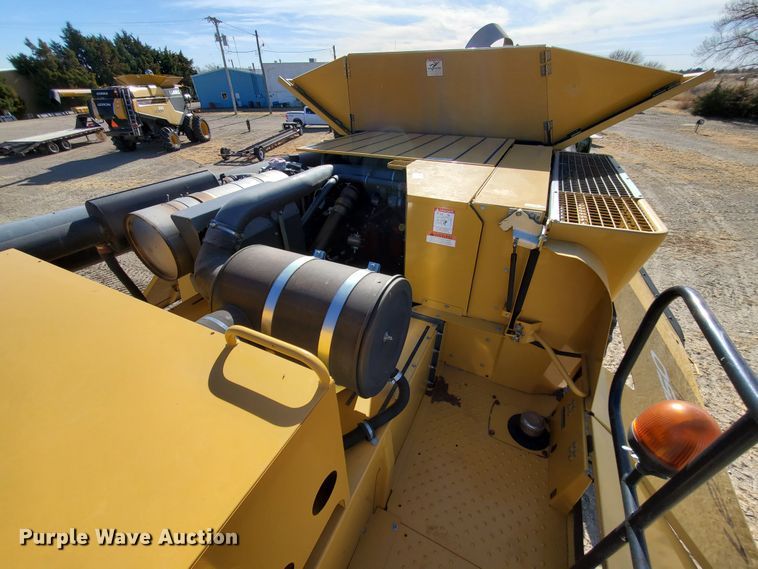 image for item DF4604 2013 Claas Lexion 750  RWA combine