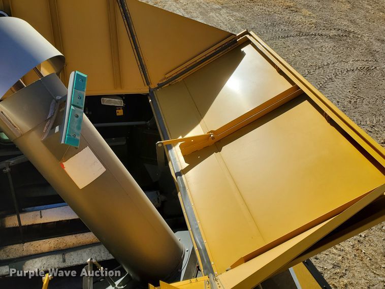 image for item DF4604 2013 Claas Lexion 750  RWA combine