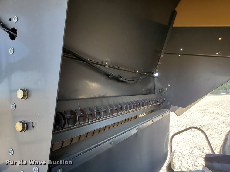 image for item DF4604 2013 Claas Lexion 750  RWA combine