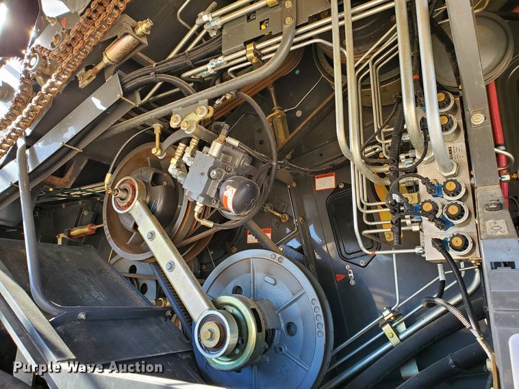 image for item DF4604 2013 Claas Lexion 750  RWA combine