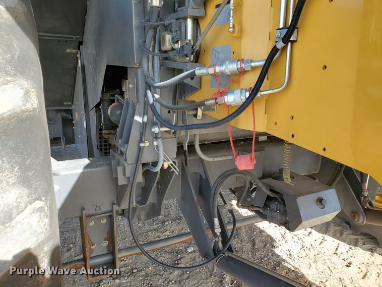 image for item DF4604 2013 Claas Lexion 750  RWA combine