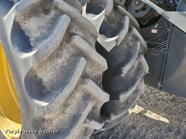 image for item DF4604 2013 Claas Lexion 750  RWA combine