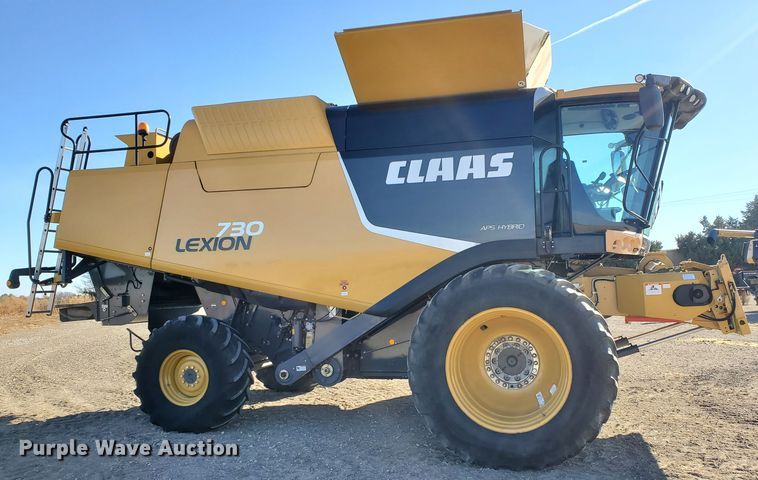 image for item DF4605 2012 Claas Lexion 730  combine
