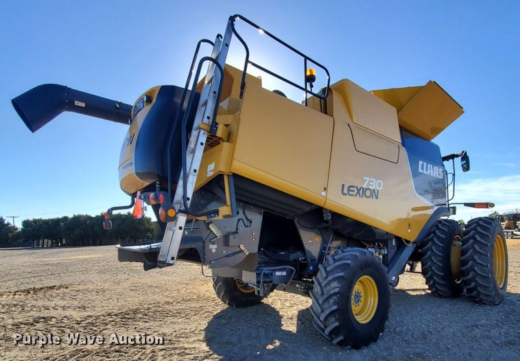 image for item DF4605 2012 Claas Lexion 730  combine