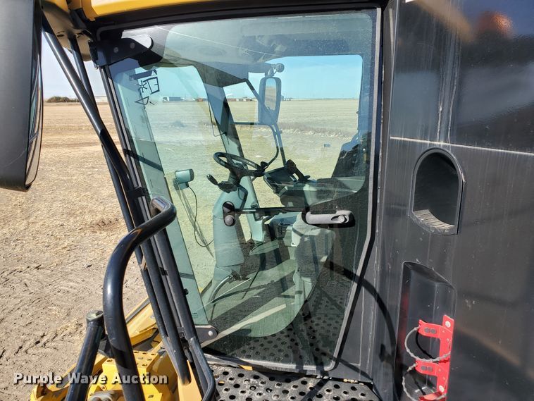 image for item DF4605 2012 Claas Lexion 730  combine