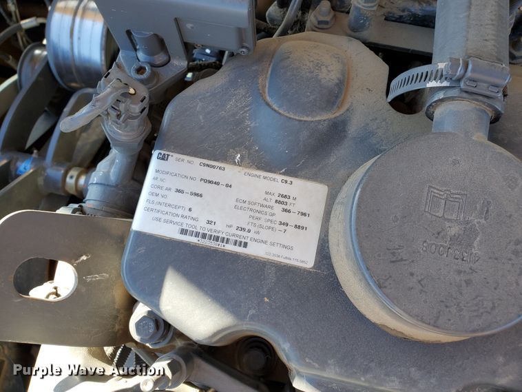 image for item DF4605 2012 Claas Lexion 730  combine