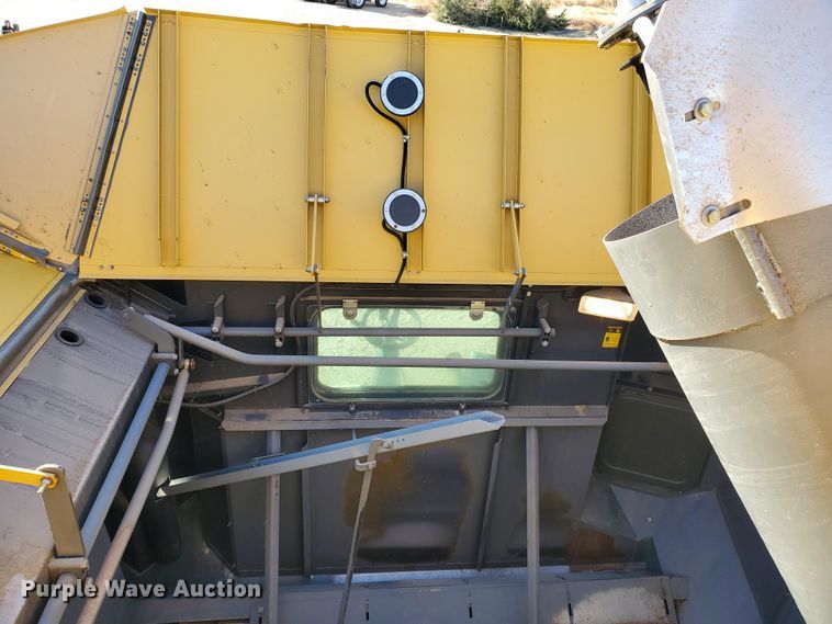 image for item DF4605 2012 Claas Lexion 730  combine