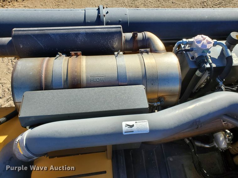 image for item DF4605 2012 Claas Lexion 730  combine