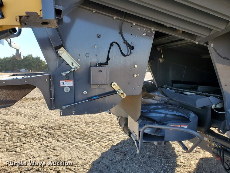 image for item DF4605 2012 Claas Lexion 730  combine