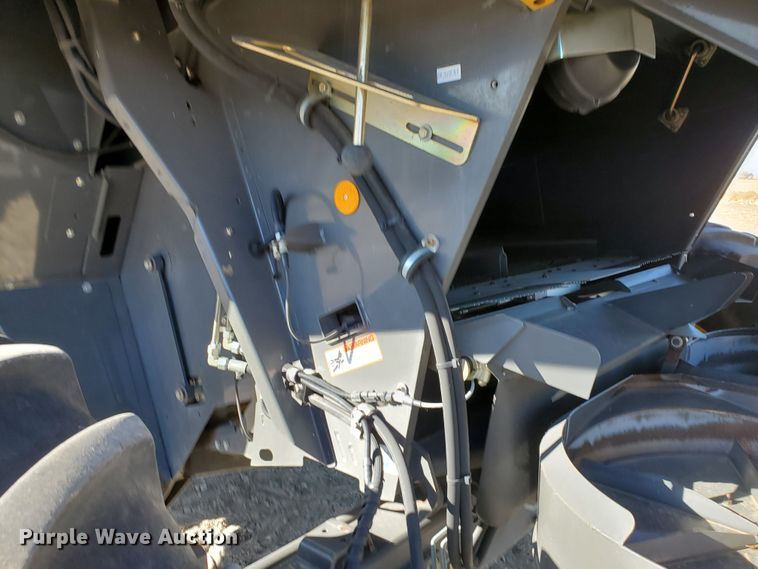 image for item DF4605 2012 Claas Lexion 730  combine
