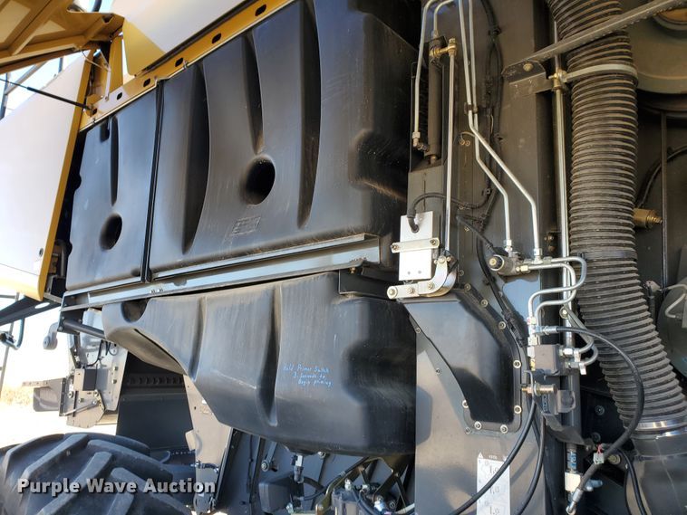 image for item DF4605 2012 Claas Lexion 730  combine