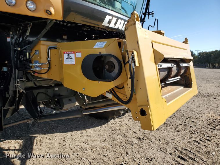 image for item DF4605 2012 Claas Lexion 730  combine