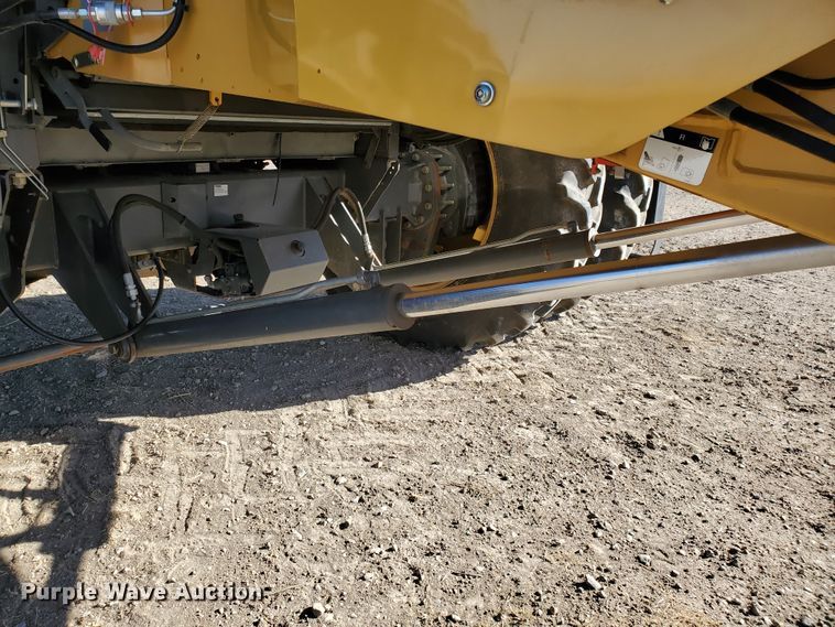 image for item DF4605 2012 Claas Lexion 730  combine