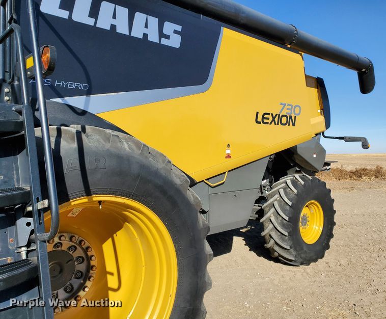 image for item DF4605 2012 Claas Lexion 730  combine