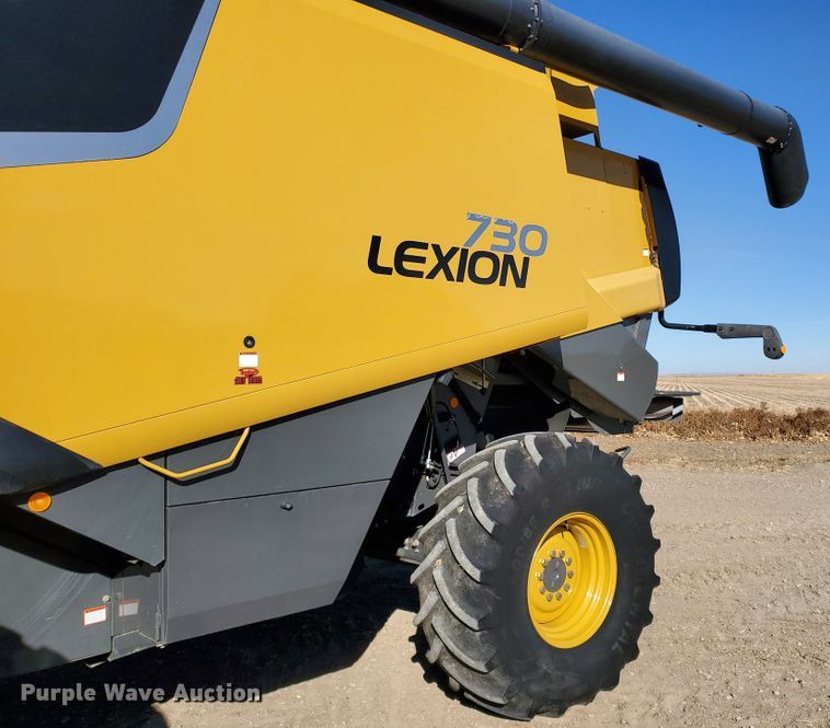 image for item DF4605 2012 Claas Lexion 730  combine