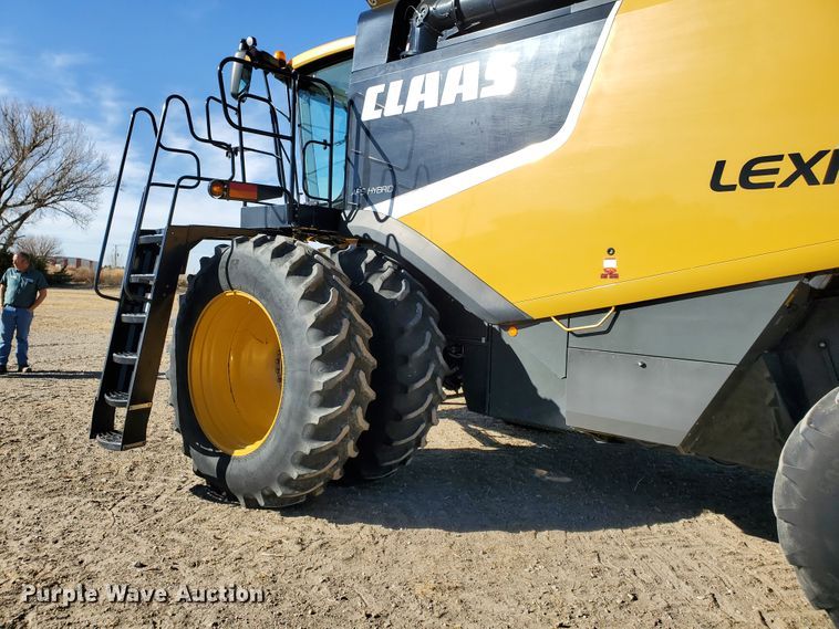 image for item DF4605 2012 Claas Lexion 730  combine