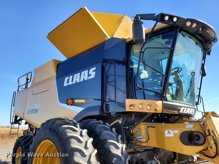 image for item DF4605 2012 Claas Lexion 730  combine