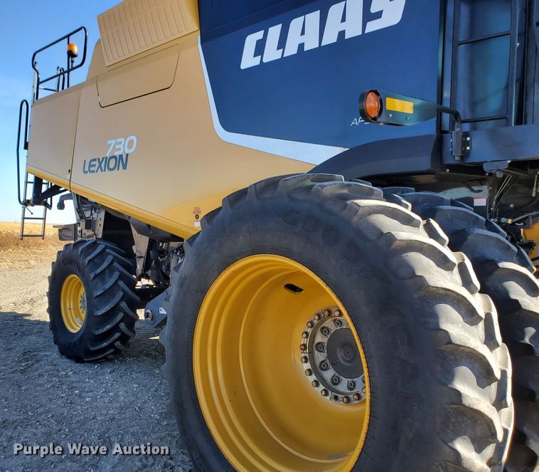 image for item DF4605 2012 Claas Lexion 730  combine