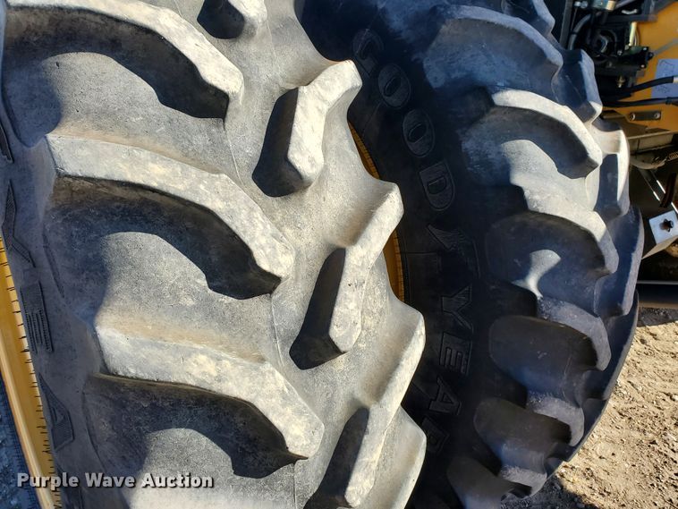 image for item DF4605 2012 Claas Lexion 730  combine