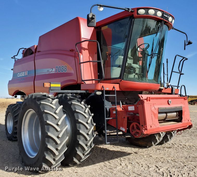 image for item DF4606 2009 Case IH 7088  combine