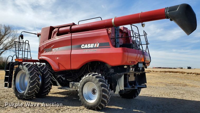 image for item DF4606 2009 Case IH 7088  combine