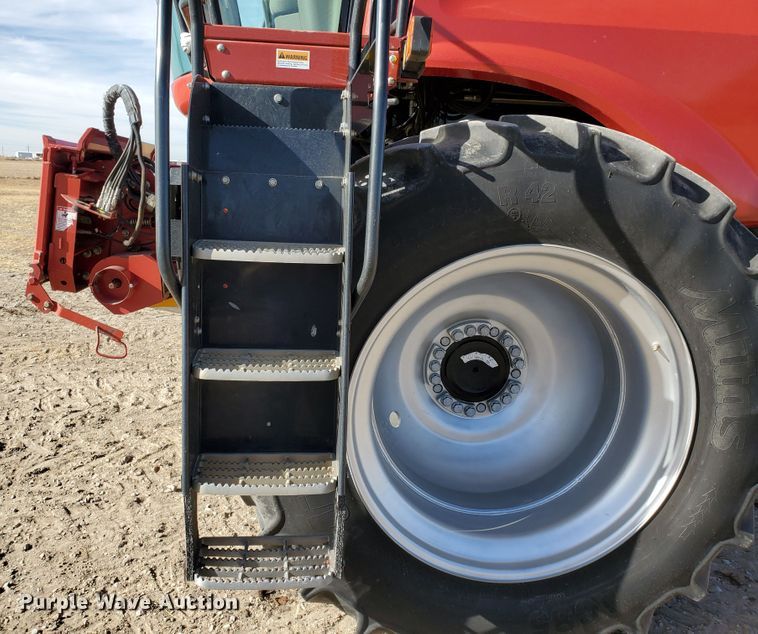 image for item DF4606 2009 Case IH 7088  combine