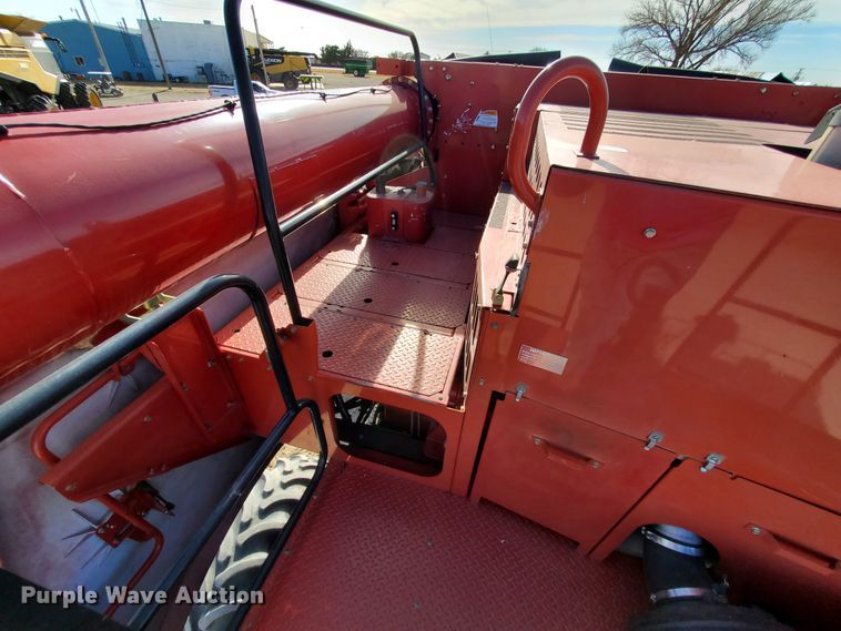 image for item DF4606 2009 Case IH 7088  combine