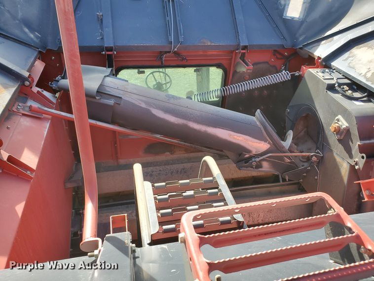 image for item DF4606 2009 Case IH 7088  combine