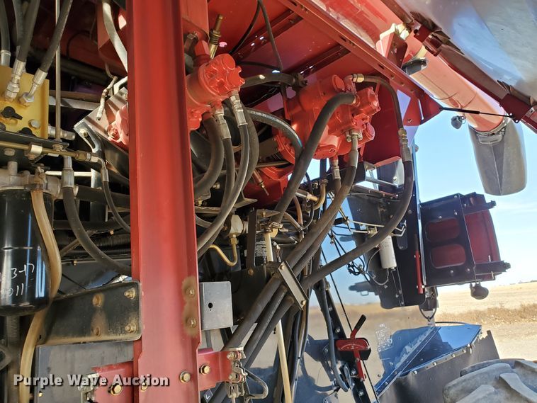 image for item DF4606 2009 Case IH 7088  combine