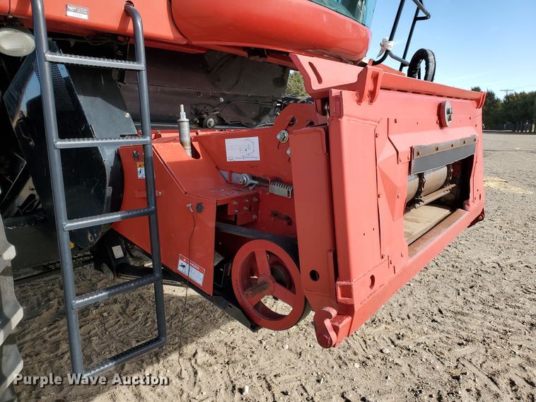 image for item DF4606 2009 Case IH 7088  combine