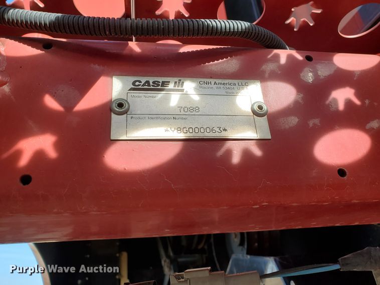image for item DF4606 2009 Case IH 7088  combine