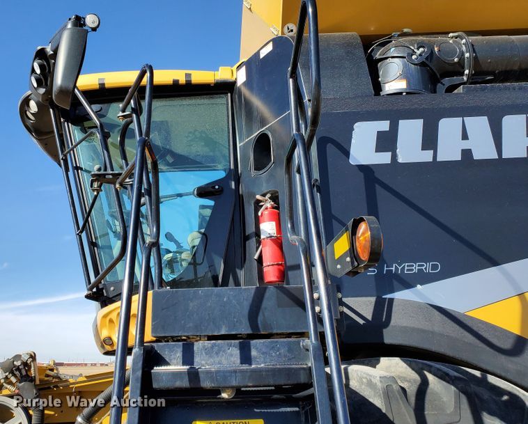 image for item DF4610 2011 Claas Lexion 740  combine